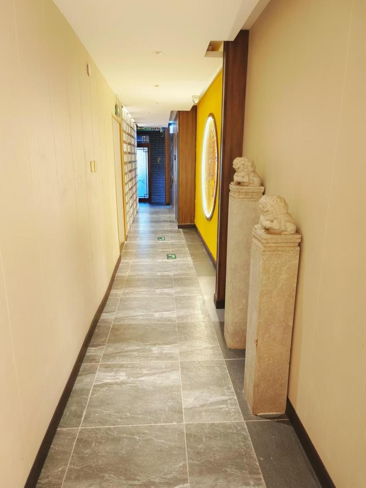 Qinfu Hotel Beijing Nanluogu Lane Houhai מראה חיצוני תמונה